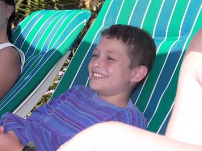 Click for original image 27k 400x300