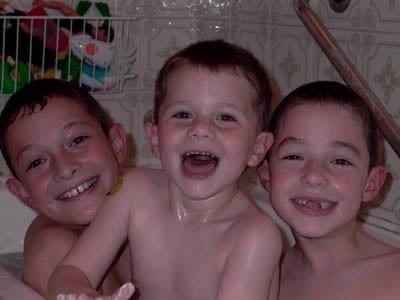 Click for original image 14k 400x300