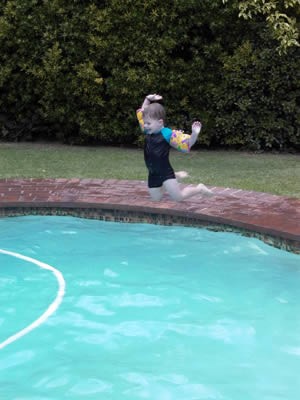 Click for original image 21k 300x400